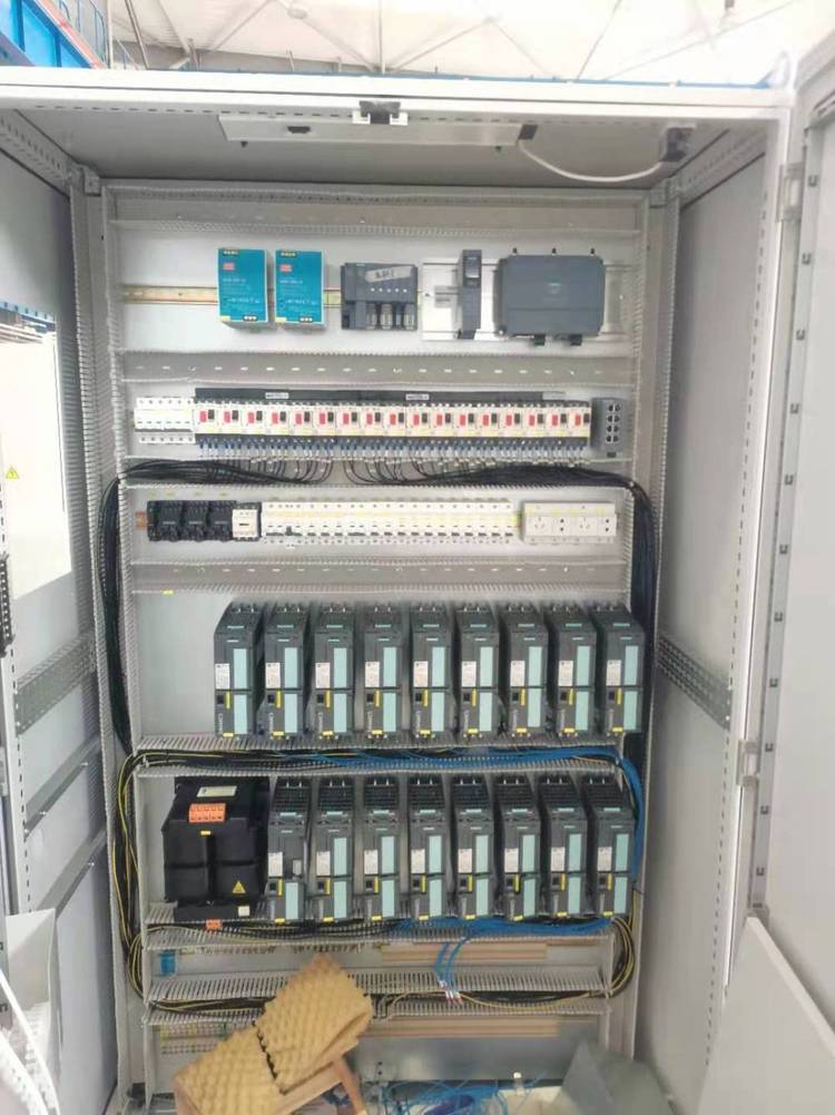 非標(biāo)自動(dòng)化控制系統(tǒng)設(shè)計(jì) YD07電氣PLC控制柜與網(wǎng)絡(luò)工程的綜合應(yīng)用